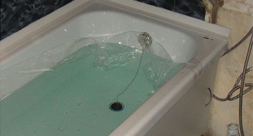 Установкой акрилового вкладыша | Пески